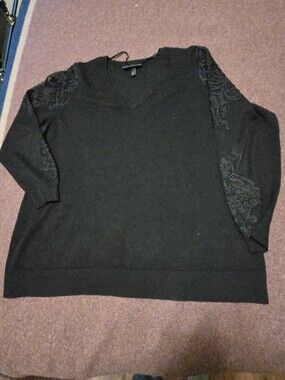 Lane Bryant Lace Appliqué V-neck Pullover Sweater In Black Size 14/16
